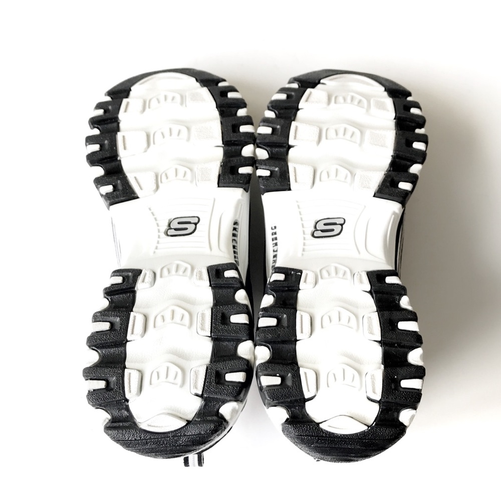 SOLD NEW Skechers D'Lites Biggest Fan Sneaker - Picture 6 of 7